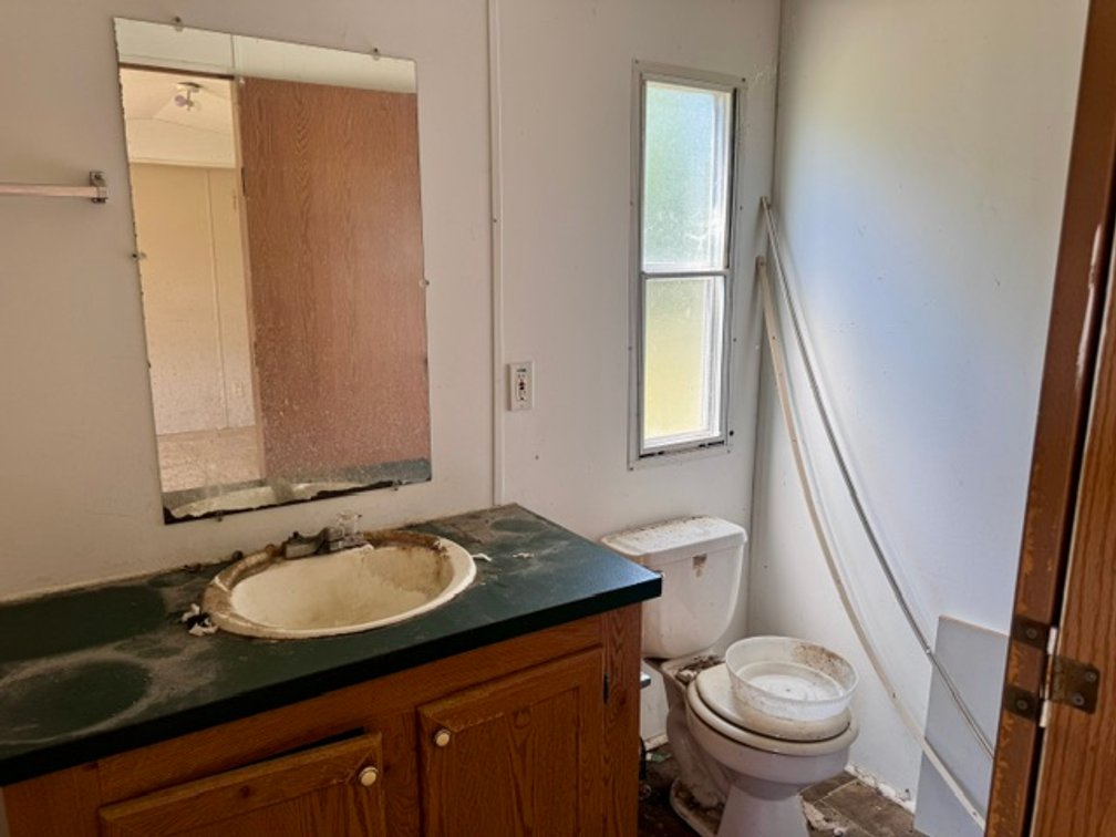 Image for ONLINE AUCTION ONLY!  3 bed 2 bath 16x76 mobile home on 1.39 un-restricted acres - beautiful lot!