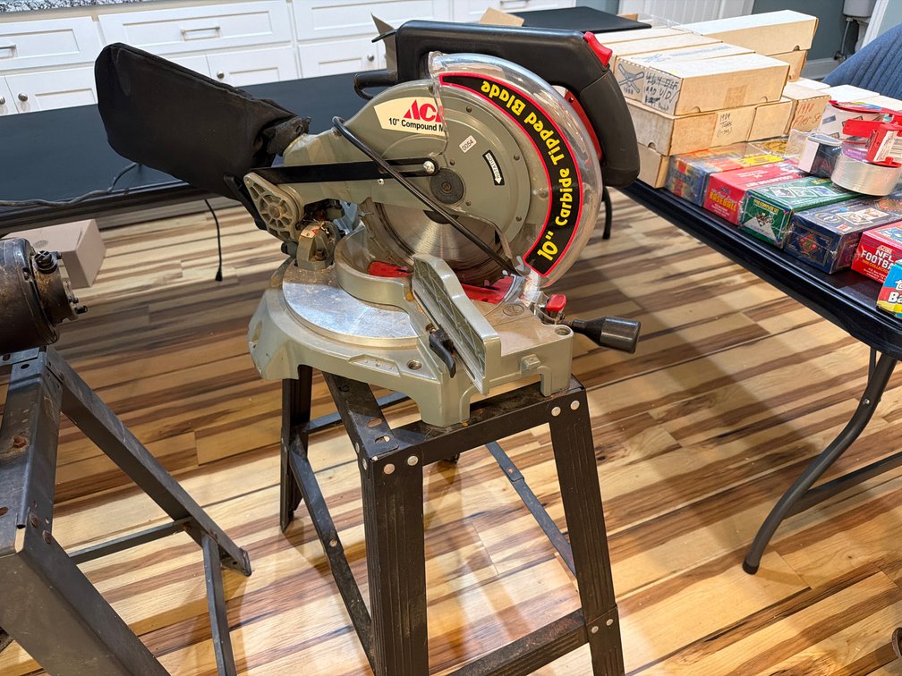 Ace 10 “ Compound Miter