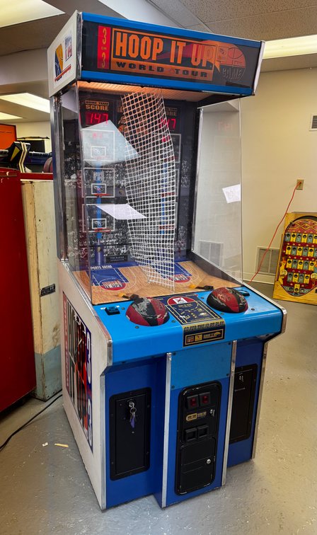Hoop It Up World Tour Basketball Arcade Game