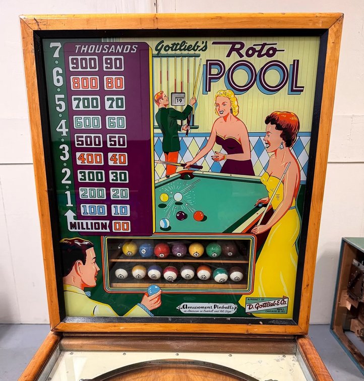 Gottlieb Roto Pool Woodrail Pinball Machine, 1958