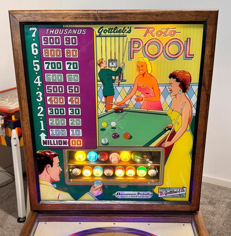 Gottlieb Roto Pool Woodrail Pinball Machine, 1958