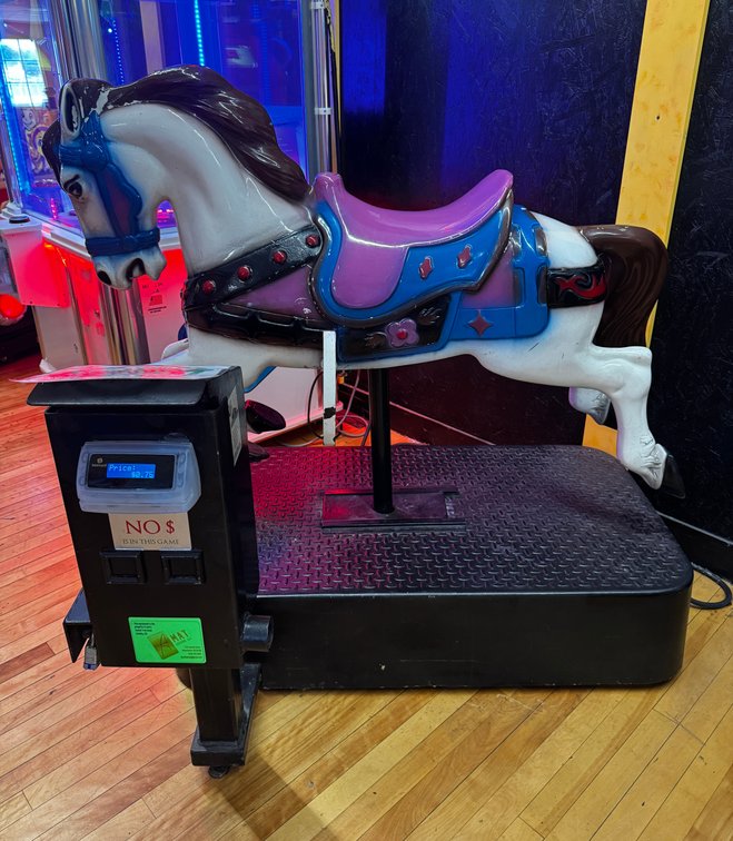 Horse Coin Op Kiddie Ride