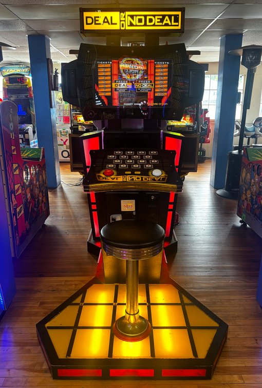 ICE Deal or No Deal Video Ticket Redemption Arcade Game