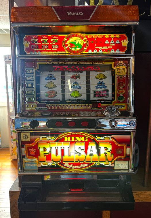 Yamasa King Pulsar Pachislo Slot Machine