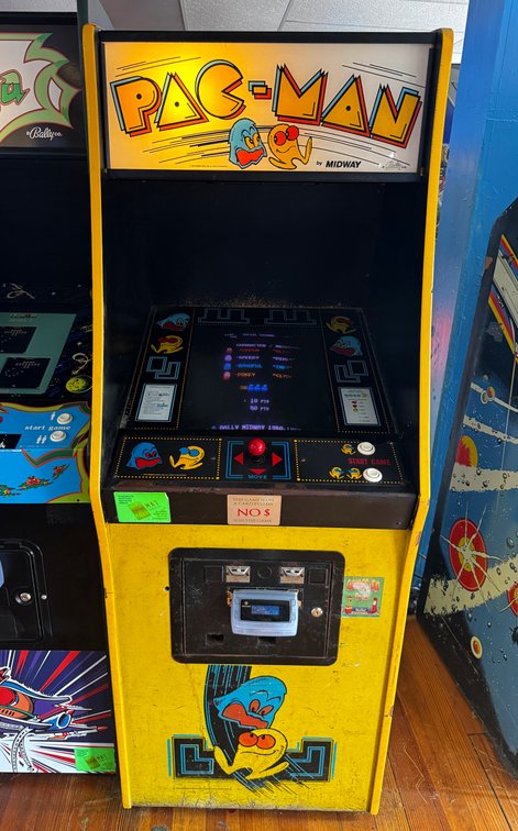 Bally Midway Pac-Man Arcade Game