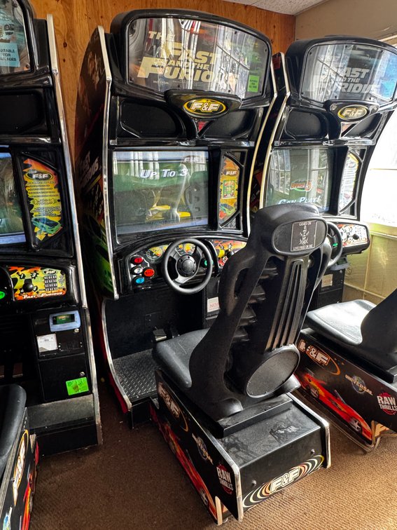 Raw Thrills Fast and Furious Sit Down Racing Arcade, Lot 2