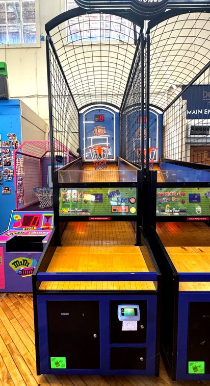 All Star Hoops Basketball Arcade Game with Multi-Color Rims, Lot 2