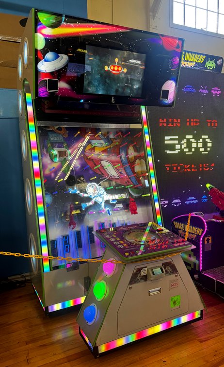 Jennison Game Space Ballz Video Ticket Redemption Arcade Game