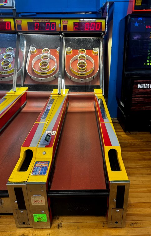Skeeball Classic Alleyroller by ICE with 7FT Lane, Lot 1