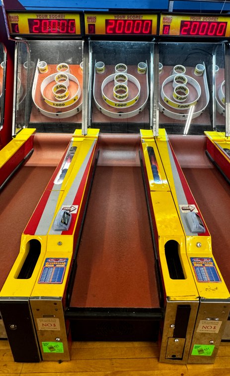 Skeeball Classic Alleyroller by ICE with 7FT Lane, Lot 5