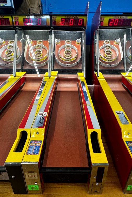 Skeeball Classic Alleyroller by ICE with 7FT Lane, Lot 7