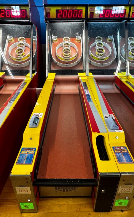 Skeeball Classic Alleyroller by ICE with 7FT Lane, Lot 6