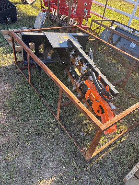 NEW MOWER KING QUICK ATTACH TRENCHER