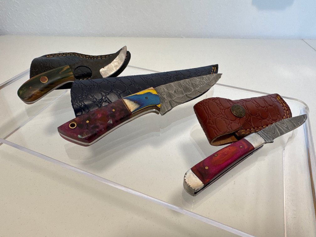 MHS Cutlery Works – Three-Knife Lot