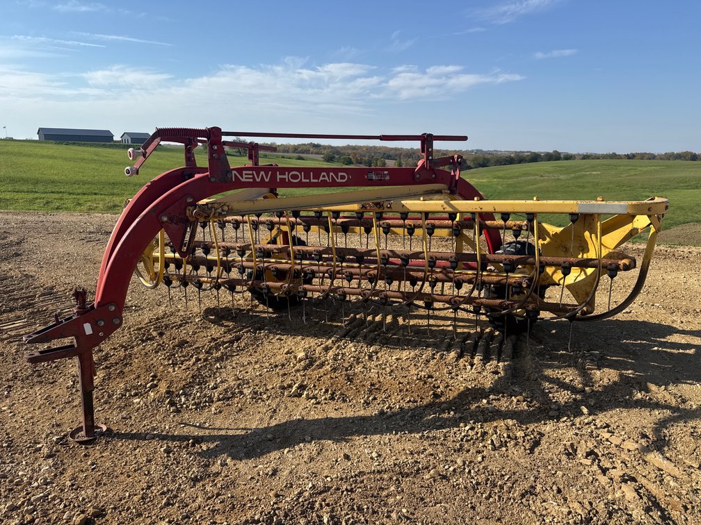 New Holland 256 Rollabar Hay Rake