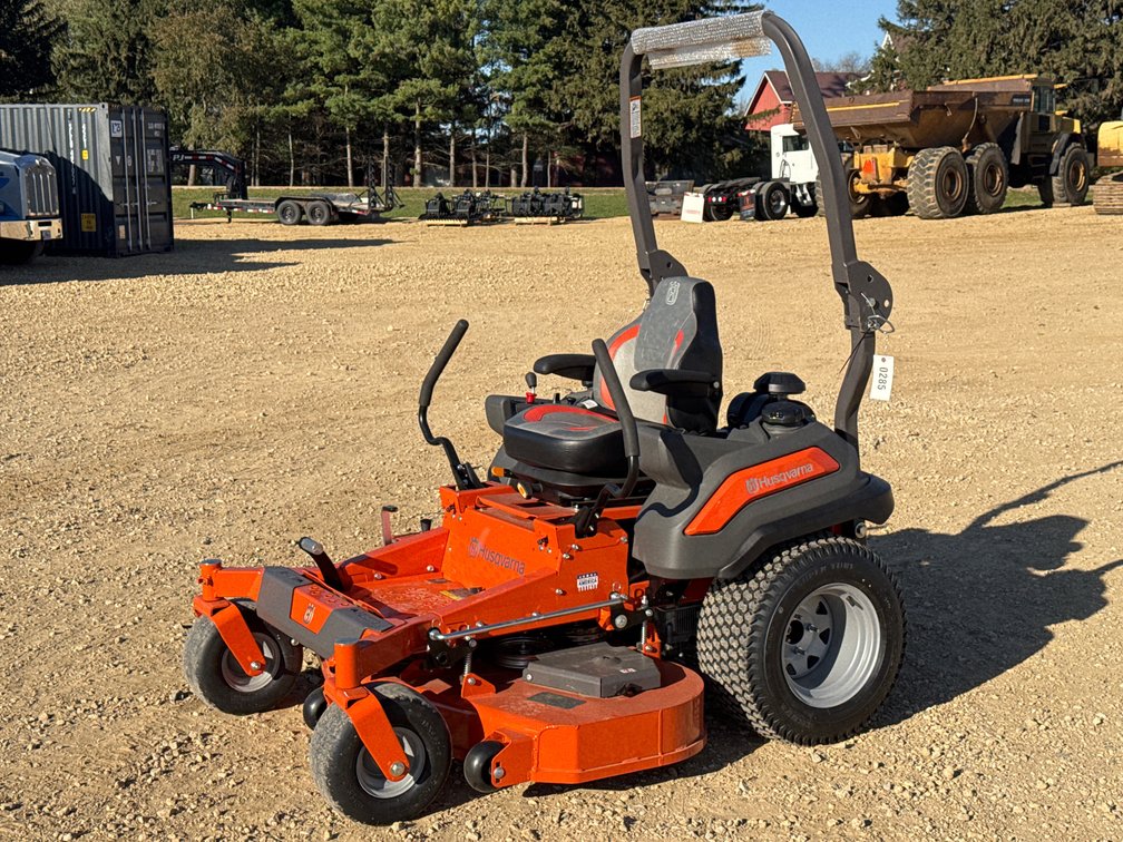 2023 Husqvarna Z454XS Zero-Turn Mower – Dealer Overstock – NEW / UNUSED
