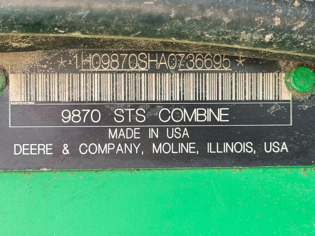 Image for 9870 STS JOHN DEERE COMBINE QULIN MO