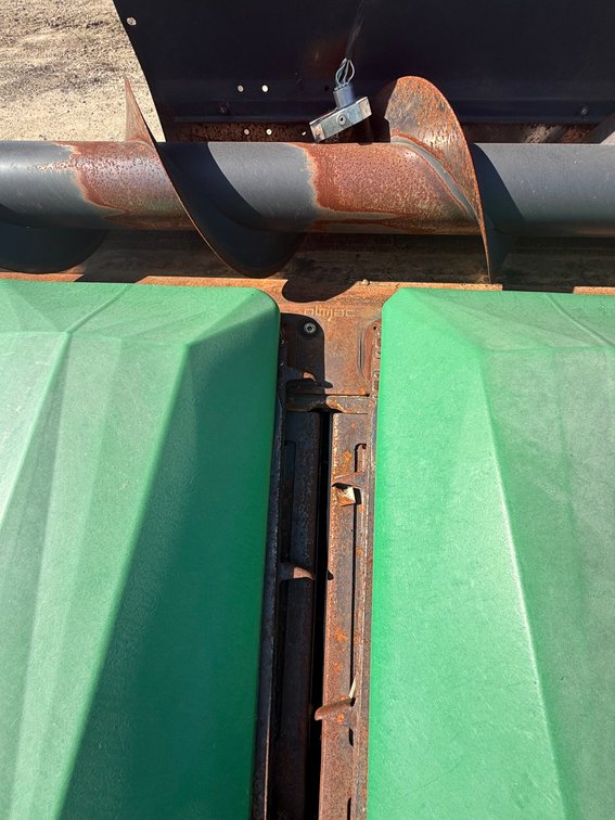 Image for OLIMAC DRAGO 8 ROW CORN HEADER QULIN MO