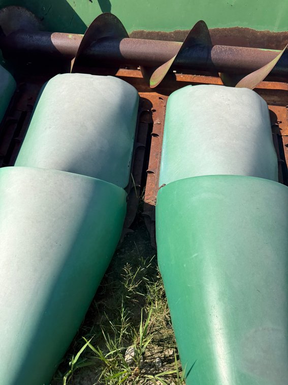 Image for 893 JOHN DEERE CORN HEADER QULIN MO