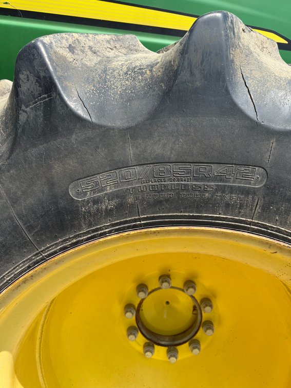 Image for 9870 STS JOHN DEERE COMBINE QULIN MO