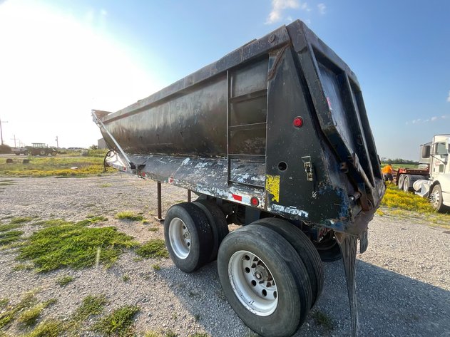 Image for BANKRUPTCY AUCTION! SEMI DUMP TRAILER CORNING AR