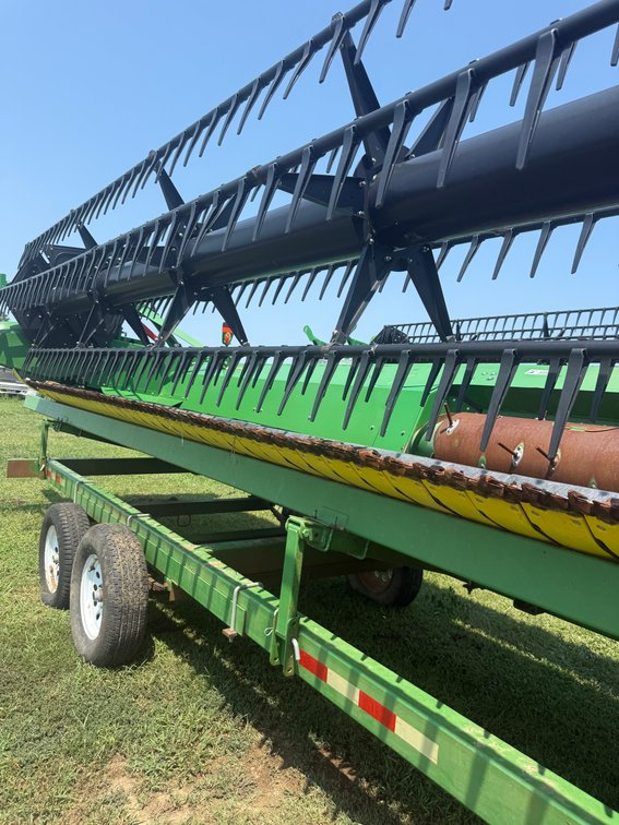 Image for 630 FD JOHN DEERE HEADER QULIN MO