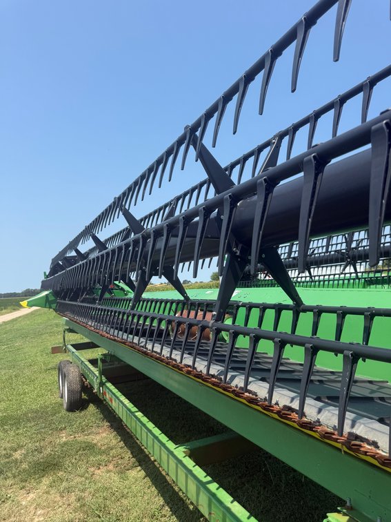 Image for 630 FD JOHN DEERE HEADER QULIN MO