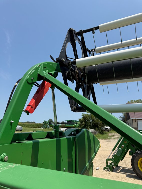 Image for 630FD JOHN DEERE HEADER QULIN MO
