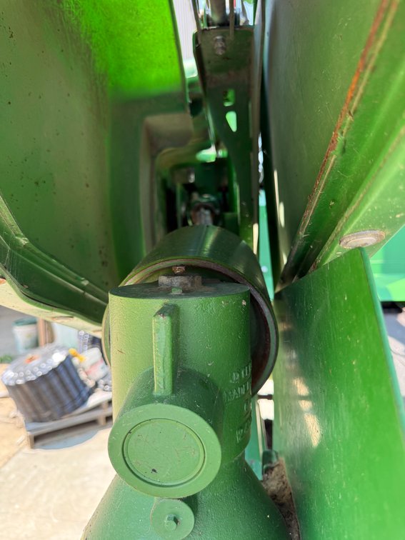 Image for 630FD JOHN DEERE HEADER QULIN MO