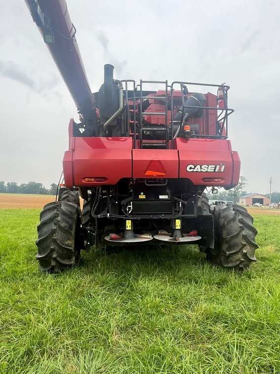 Image for 2016 CASE IH 8240 COMBINE