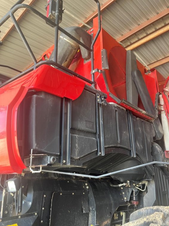 Image for 2016 CASE IH 8240 COMBINE