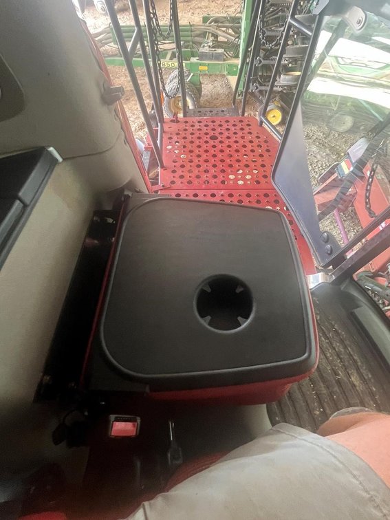 Image for 2016 CASE IH 8240 COMBINE