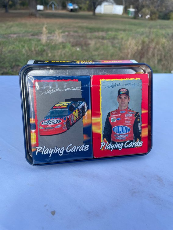 Vintage 2001 NASCAR Jeff Gordon #24 DuPont Playing Cards Limited Edition Tin Set