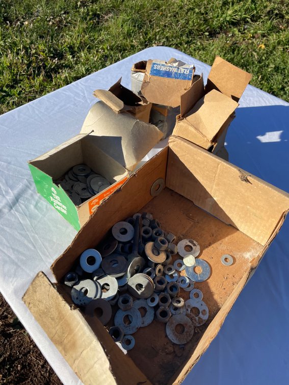 Hardware - Mixed Washers & Nuts