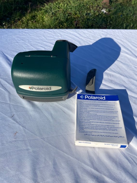 Polaroid Instant Camera w/ Film Pack
