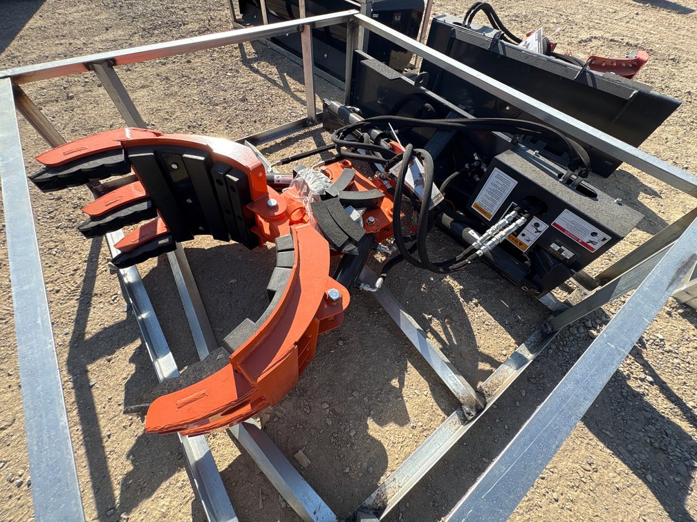 Wolverine RG05 Skid Steer Tree Machine