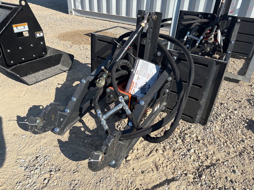 Wolverine PHA-15-02C Skid Steer 3 Point Hitch Adapter