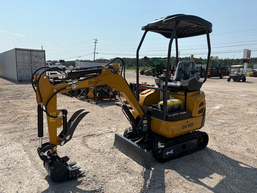 CFG QK18R Mini Excavator