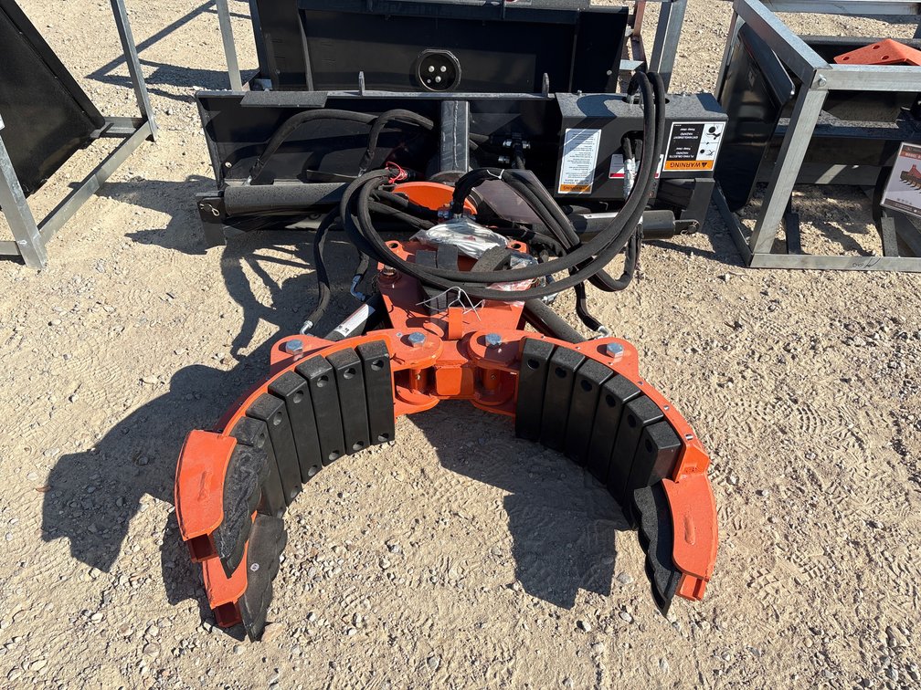 Wolverine RG03 Skid Steer Tree Machine