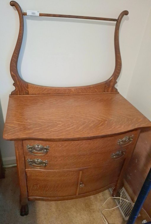 Oak Washstand with Decorative Handles, 33"×20"×50"