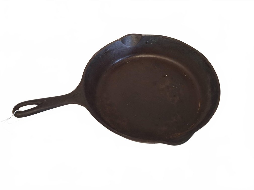 Wagner Ware Sidney O No. 8 Cast Iron Skillet
