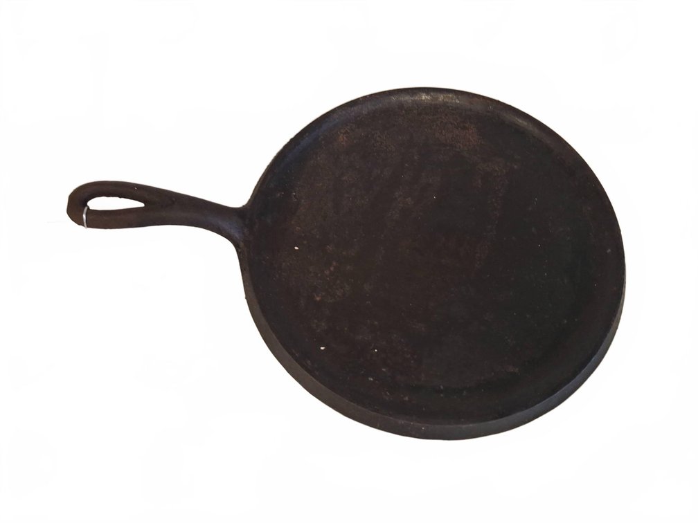Overton Mfg. No. 26 Cast Iron Griddle 11"