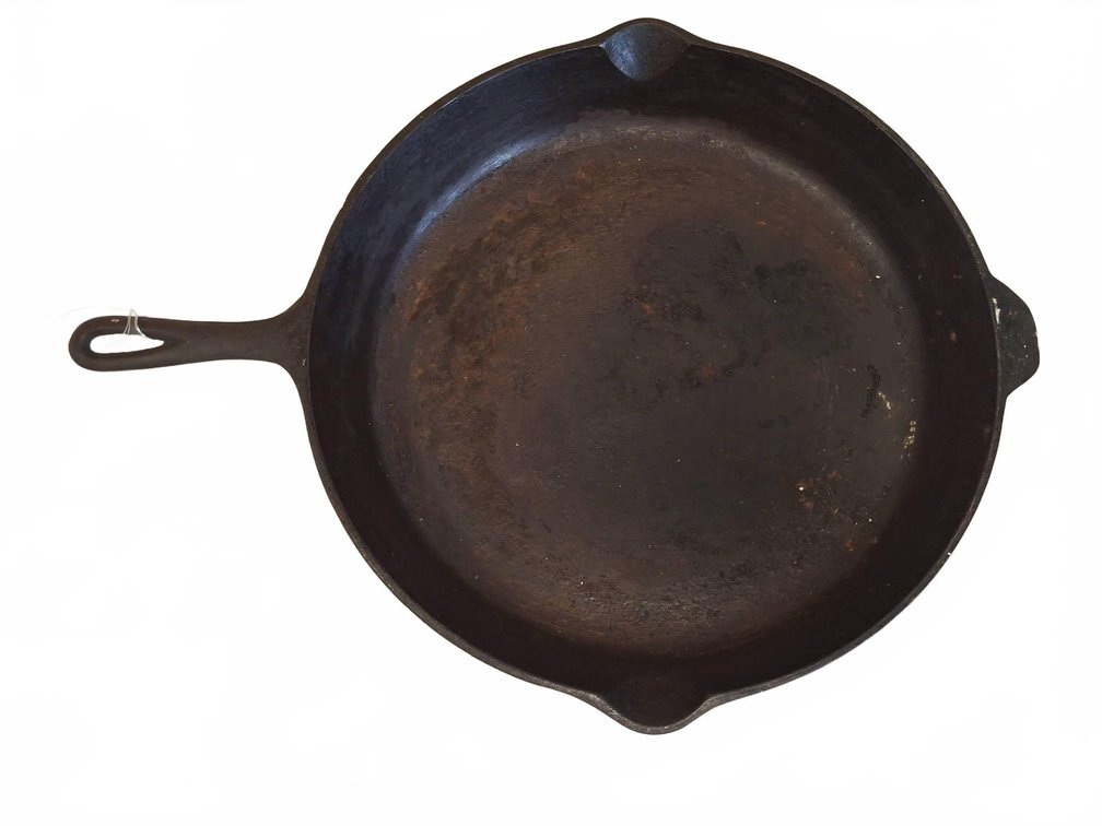 Cast Iron Skillet 13-Inch Diameter