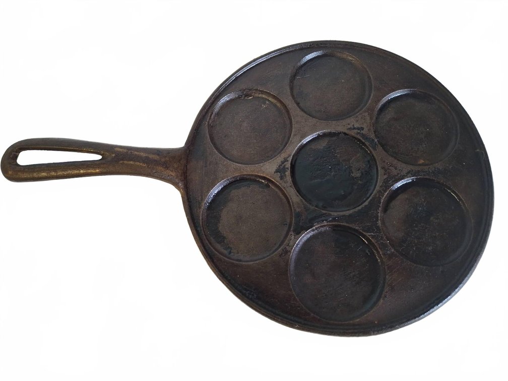 Cast Iron 7-Cup Aebleskiver Pan