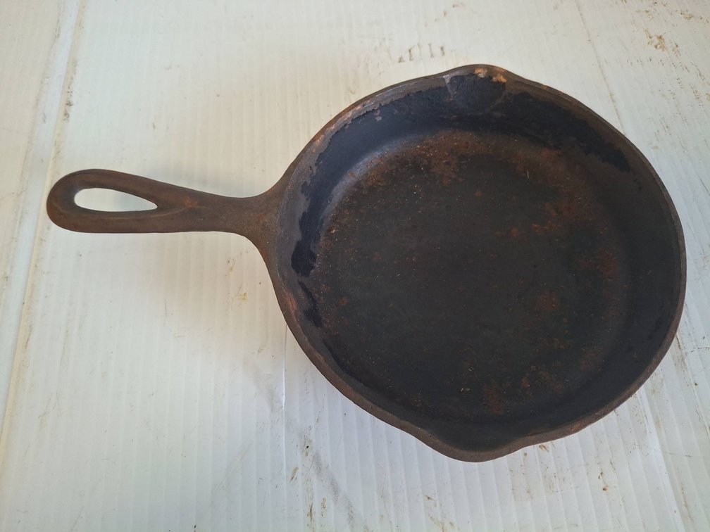 Lodge Cast Iron Skillet 6 Inch