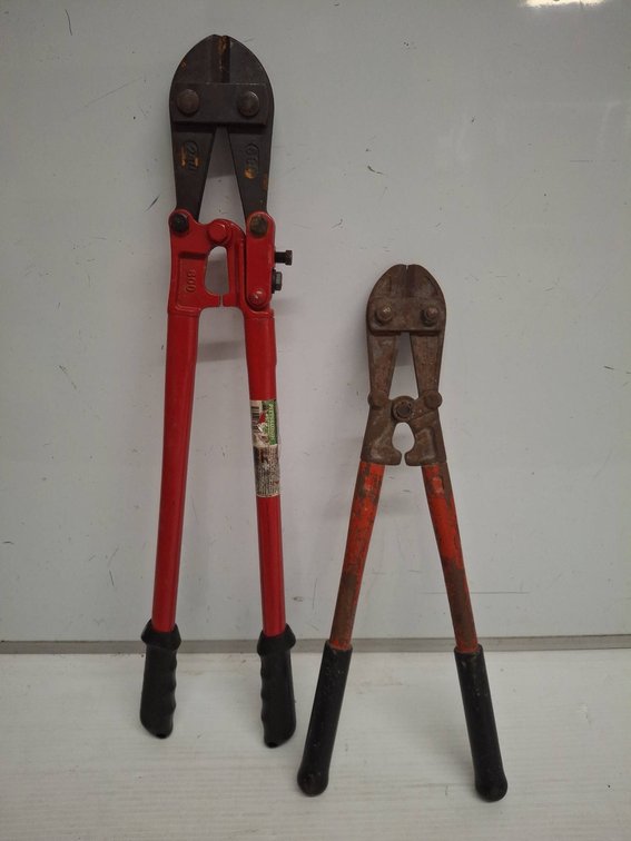 Pittsburgh 24" & Ridgid 18" Bolt Cutters Pair