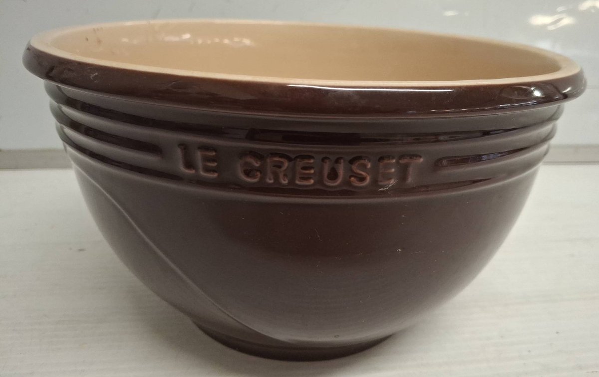 Le Creuset Brown Stoneware Mixing Bowl