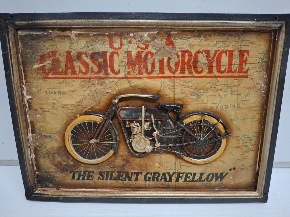 Classic Motorcycle Wall Art 21"×16"