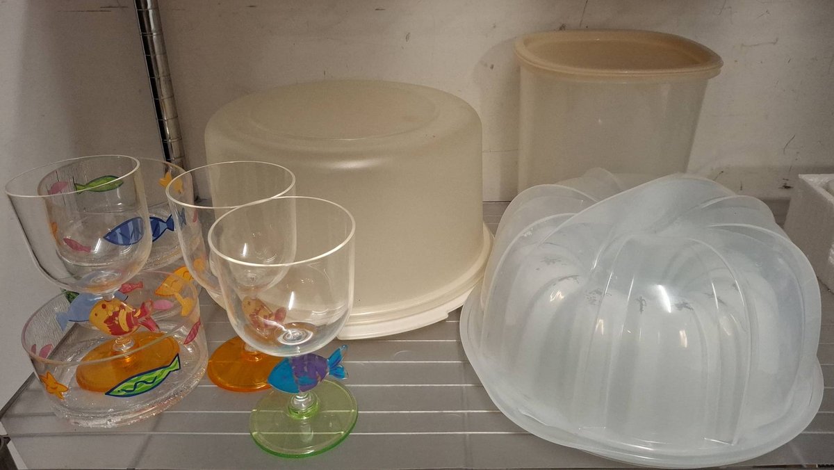 Drinkware, Cake Carrier, Mold, Tupperware Set