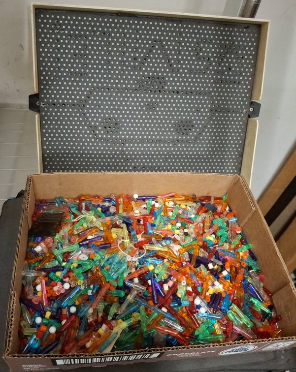 Lite-Brite Set With Pegs And Refill Pages